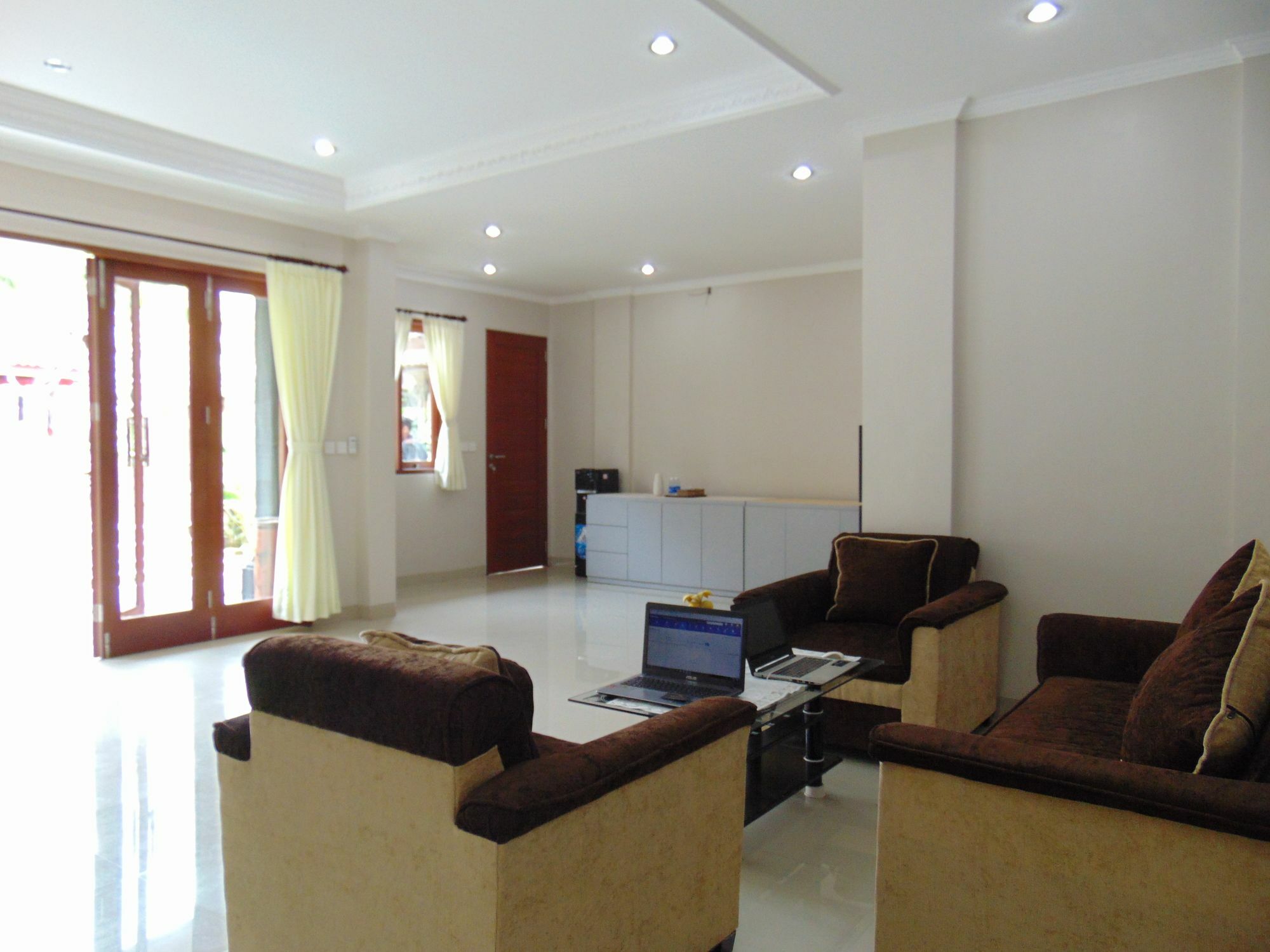 Dipondok Homestay Пекату Экстерьер фото